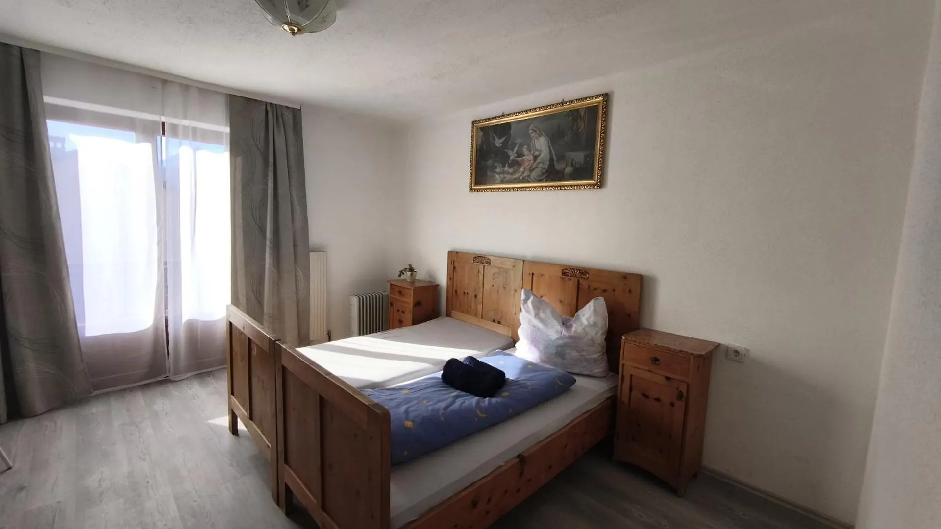 Modern Flat In Quaint Residence With Idyllic Garden Innsbruck Apartmán